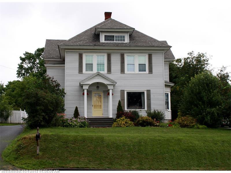 22 Park St Presque Isle, Maine For Sale